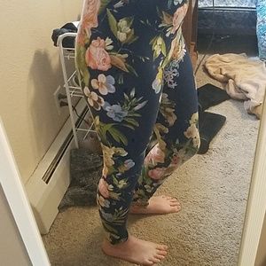 Floral leggings